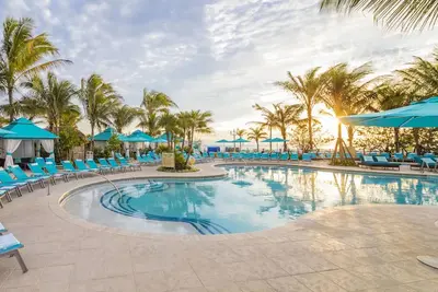 Image de Elegantly Appointed Oceanview Room For a Luxurious Stay with Outdoor Pool