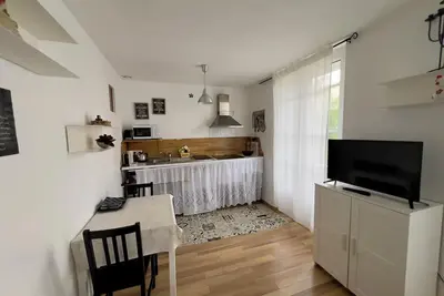 Image de Appartement n°4 - Studio en rdc - Sdb séparée