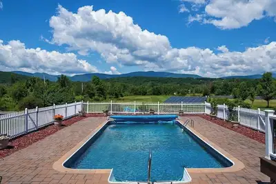 Image de Recently Renovated Mountain Home close to Ski Mountains of Hunter and. . .