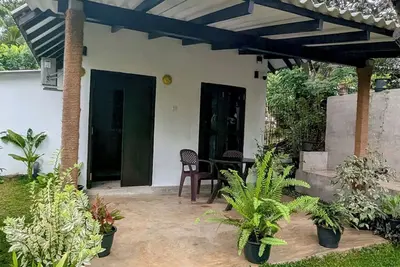 Cozy villa with Ac, Wifi in serene Weligama