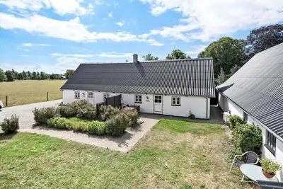 Image de N159 Karrebæksminde - Kirkebakken 40 B