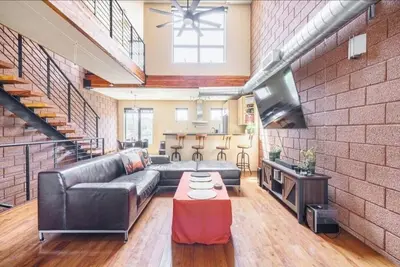 Image de 3-bedroom/bath Townhome in fabulous Tempe Walking Distance to Asu with Ac, WiFi