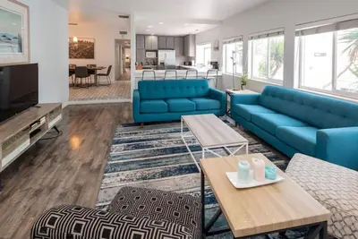 Image de 4 Bedroom 4 Bath Beach House Retreat Venice/Mdr A+