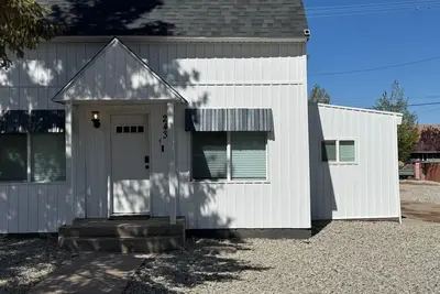 Image de 4 Beds in the center of Cedar City