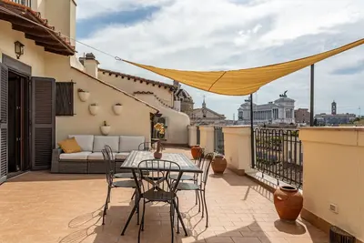 Image de iFlat | Pantheon & La Dolce Vita Skyline Penthouse
