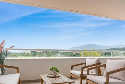 Image de Casa Giulia | Apartment with pool in Estepona