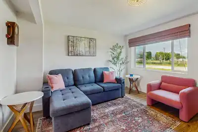 Image de Charming Home Near the Banks of the Columbia River in Scenic Brewster