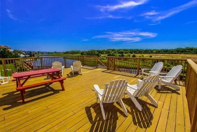 Image de Studio w/ Kitchenette & Patio in Cape Cod