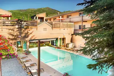 Image de Spacious 2br Condo near Vail Village