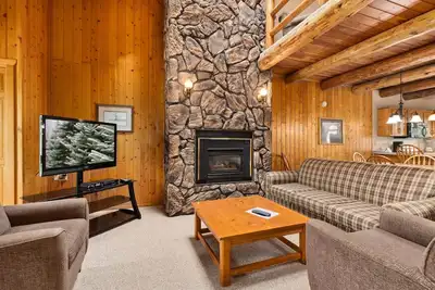 Image de Rustic 2br Loft Cabin w/ Deck in Pelican Woods