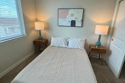 Image de 2-bedroom and den apartment in brilliant Cedar Park with fitness room, WiFi