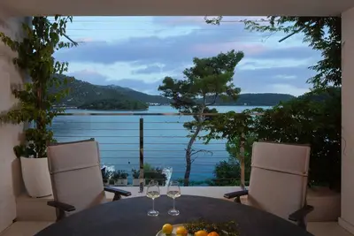 Image de Appartement de deux chambres prés de la plage Pasadur, Lastovo (A-24472-b)