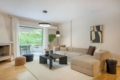 Image de Light-Filled 3br Apartment in Marousi