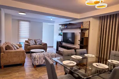 Spacious family loft 3 Br with free garage
