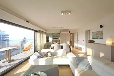 Image de Appartement à Het Zoute avec vue sur mer