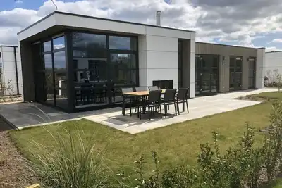 Exclusive Chalet IJssel Lodge - stylish comfort meets maritime recreation