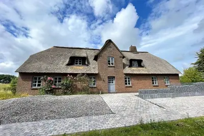 Image de Charming Holiday Apartment Hauke-Haien in Tranquil Ockholm
