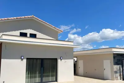 Image de Villa cosy avec piscine privée proche Montpellier