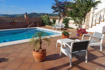 Image de Rural House in Prado del Rey, Ruta de los Pueblos Blancos, Tranquility and relaxation.