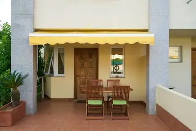 House With Swimming Pool In MIÑO