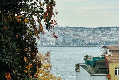 Charming 2 bedroom duplex with Bosphorus view in central Istanbul
