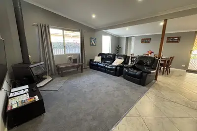 Image de Spacious Family/Corporate Getaway in the Heart of Merredin - House on French