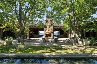 Image de Architectural Estate in Napa