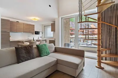 Image de Appartement 'Jubilant' avec vue sur les montagnes, balcon et climatisation