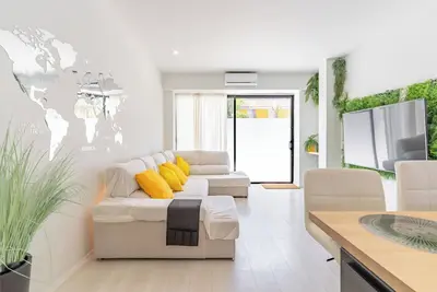 Image de Nouvel appartement à 500 m de la plage – 2 chambres / 1 salle de bain