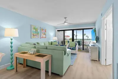 Image de Lagoon-to-Gulf Views from This Charming 2br Pointe Santo Retreat
