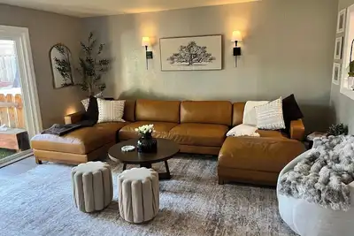 Image de Montreal manor-beautiful and spacious home in Concord