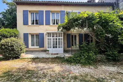 Image de Elivi : Maison de ville avec jardin à deux pas du centre historique