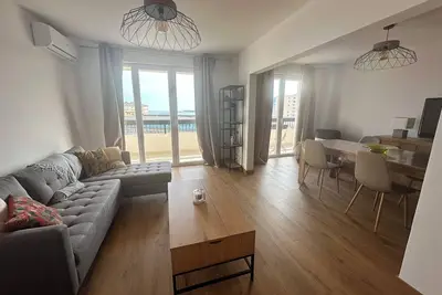 Image de Appartement T3 Ajaccio vue mer terrasse et parking gratuit