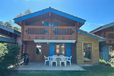 Image de Cottage avec piscine chauffée et balnéo, 4km Océan proche Mimizan