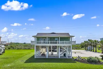 Image de Near Marina~Near Beach~Chef Kitchen~Games~Balcony