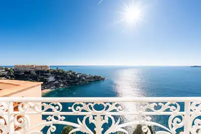 Image de Dreaming 2-beds Apartment With Panoramic Sea View