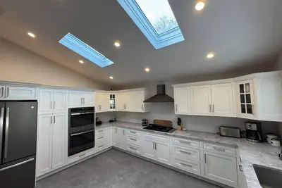 Image de 2-Bedroom in Village of Greenport with Backyard