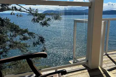Image de Waterfront Cabin at Currents, Otterbay, North Pender Island
