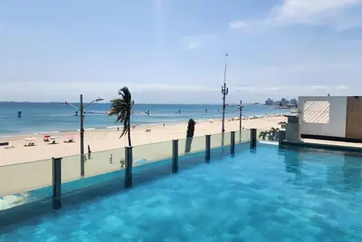 Hermoso apt en Salinas chinchipe 2 cuartos 2 baños, seguridad y parkeo  gratis