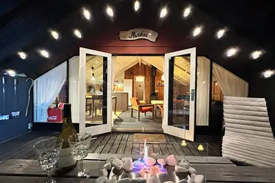Image de Unique forest cabin by the lake | Near Legoland & Lalandia