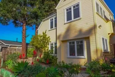 Image de Great location Close to Ocean on a quiet one way street leads to Seabright Beach