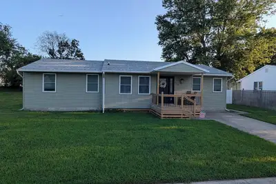 Image de 4-bedroom Beach House in charming North Cape May- Freshly Updated In 2025!