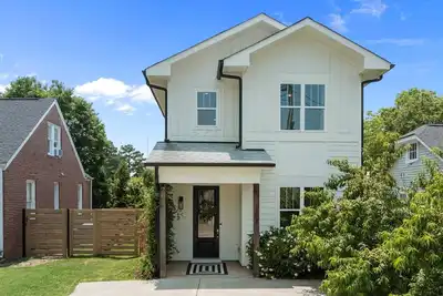 Image de Stylish 4br Escape • Arcade Games • Near Nc State, Lenovo & Fairgrounds