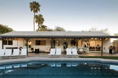 Image de Blue Agave Spacious 5br 3ba with heated pool and casita
