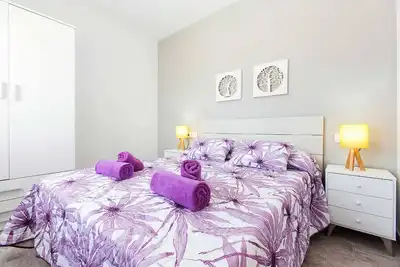 Image de Appartement avec climatisation, parking et Wi-Fi