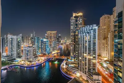 Image de First Class | 2br | Elegant Urban Retreat