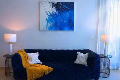 Image de Luxury Waterfront Living: 2bhk in Dubai Marina Promenade