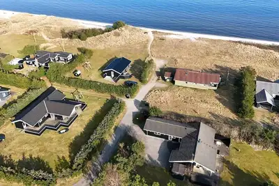 Image de Vakantiehuis vlakbij zee en gezellig Sæby
