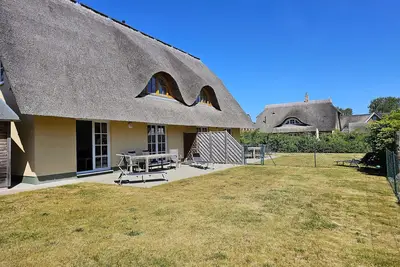 Image de Vacation home time-out under thatch - \"Sommerwind\": Your relaxing time-out in Rerik
