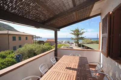 Image de Margherita-1: 4+2 with breathtaking sea views of Giglio Campese beach.